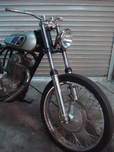 Load image into Gallery viewer, Old Bates Type Side Mount Light Stay SR400/500, XS650 #5.75 inch headlight #2%er Original #SR400/500 #XS650