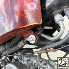 Load image into Gallery viewer, Sportster tank bolt-on kit, bare steel, SR400/500 for all carburetor models