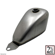 Load image into Gallery viewer, Sportster tank bolt-on kit, bare steel, SR400/500 for all carburetor models