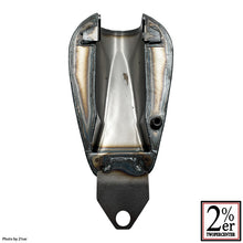 Load image into Gallery viewer, Sportster tank bolt-on kit, bare steel, SR400/500 for all carburetor models