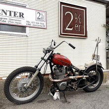 Load image into Gallery viewer, CREEK MOTORCYCLE x AT-DIRTY Leather Plain Tool Bag Ivory