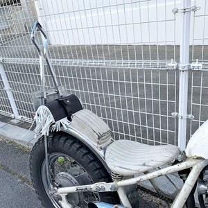 CREEK MOTORCYCLE x AT-DIRTY Leather Plain Tool Bag Ivory