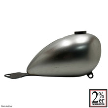 Load image into Gallery viewer, Peanut Tank Bolt-On Full Kit, Steel Base, SR400/500