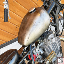 Load image into Gallery viewer, Peanut Tank Bolt-On Full Kit, Steel Base, SR400/500