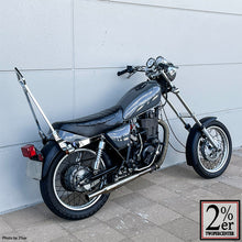 Load image into Gallery viewer, SR400/500 DIAMOND Sissy Bar STD Plate Bolt-On Kit for Normal Seat