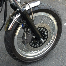Load image into Gallery viewer, CHUCK BOX Front short fender Stainless steel for SR400/SR500